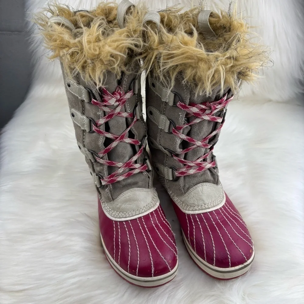 SOREL WINTER SNOW BOOTS GRAY AND PINK COLOR SIZE 5 WOMAN
